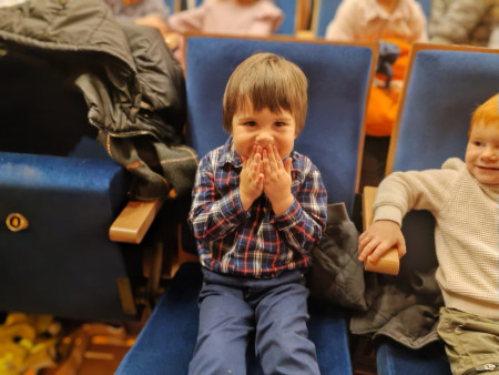 Průzkumníci v lese